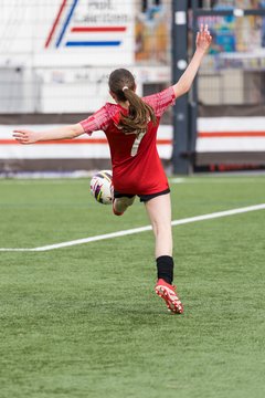 Bild 102 - wBJ FC St. Pauli - Walddoerfer SV : Ergebnis: 3:4